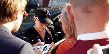 Film-Dreh: Hellen Mirren relaxed in Wien