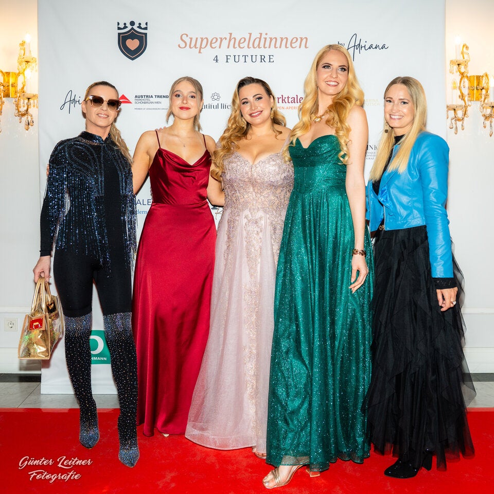 Misha Kovar, Stella Maria, Adriana, Beatrice Turin und Julia Buchner