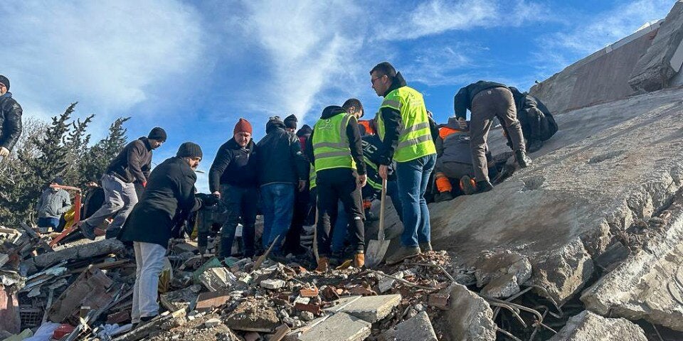 Wiederaufbau nach dem Erdbeben