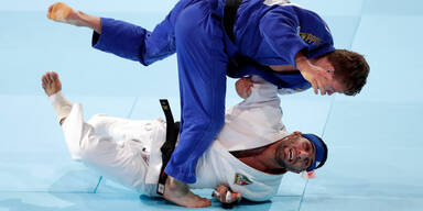 Iranischer Judoka Saeid Mollaei im Kampf mit dem Belgier Matthias Casse