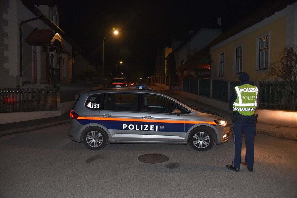 Mordalarm in Berndorf: Zwei Tote und eine Schwerverletzte