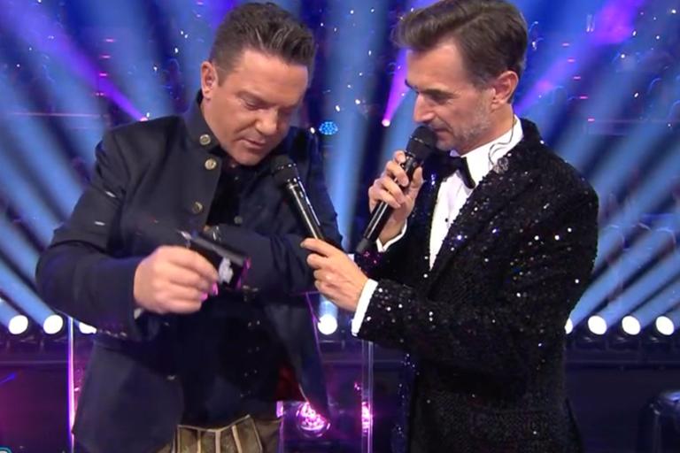 Florian Silbereisen ganz schlüpfrig: Das Geheimnis seiner Glücksunterhose