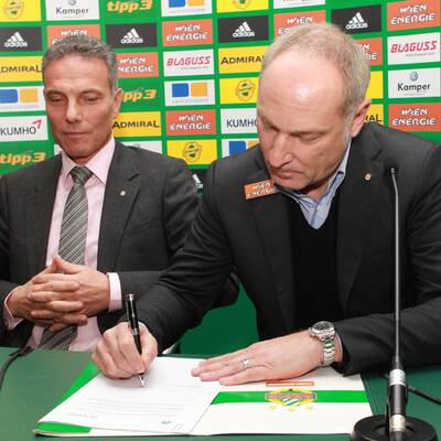 Die Präsentation von Rapid-Sportchef Müller