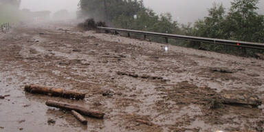 Arlberg und Felbertauern gesperrt