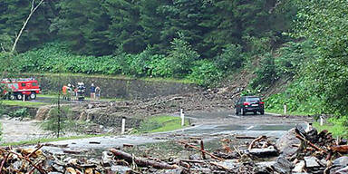 Mure: Ganzes Urlauberdorf abgeschnitten