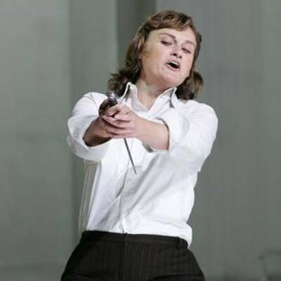 Rihanna - Queen of Downloads