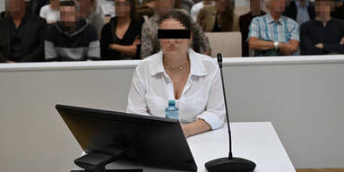 Mutter Mustafa 4-Jähriger Kehle durchgeschnitten