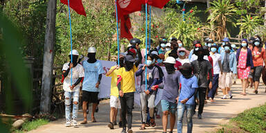 Bombenexplosion vor Militär-Bankfiliale in Myanmar