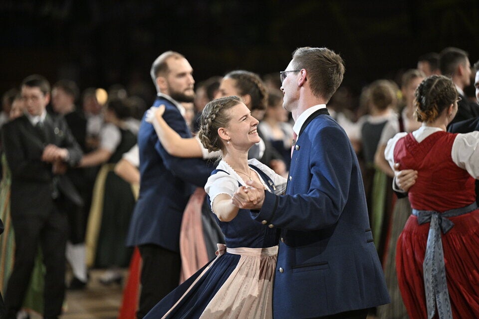 Polit-Prominenz tanzt beim NÖ-Bauernbundball an