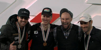 Hannes Reichelt feiert seinen WM-Titel