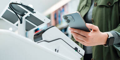 Zahlung per Handy: DIESE große Neuerung kommt jetzt