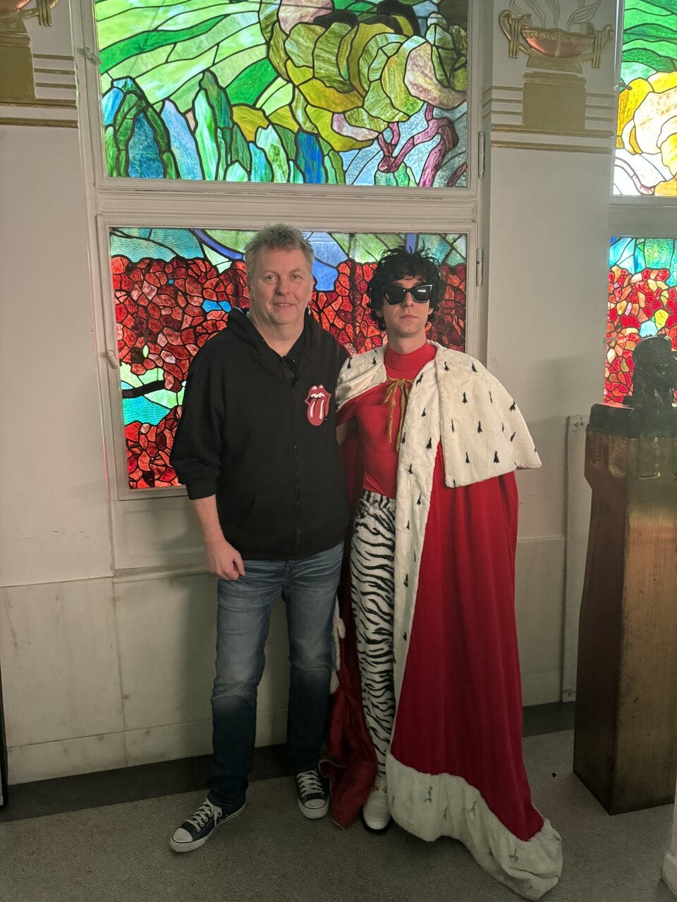 Nikotin rockt als „Kaiser“. Auch mit einer Pistolen-Sisi!