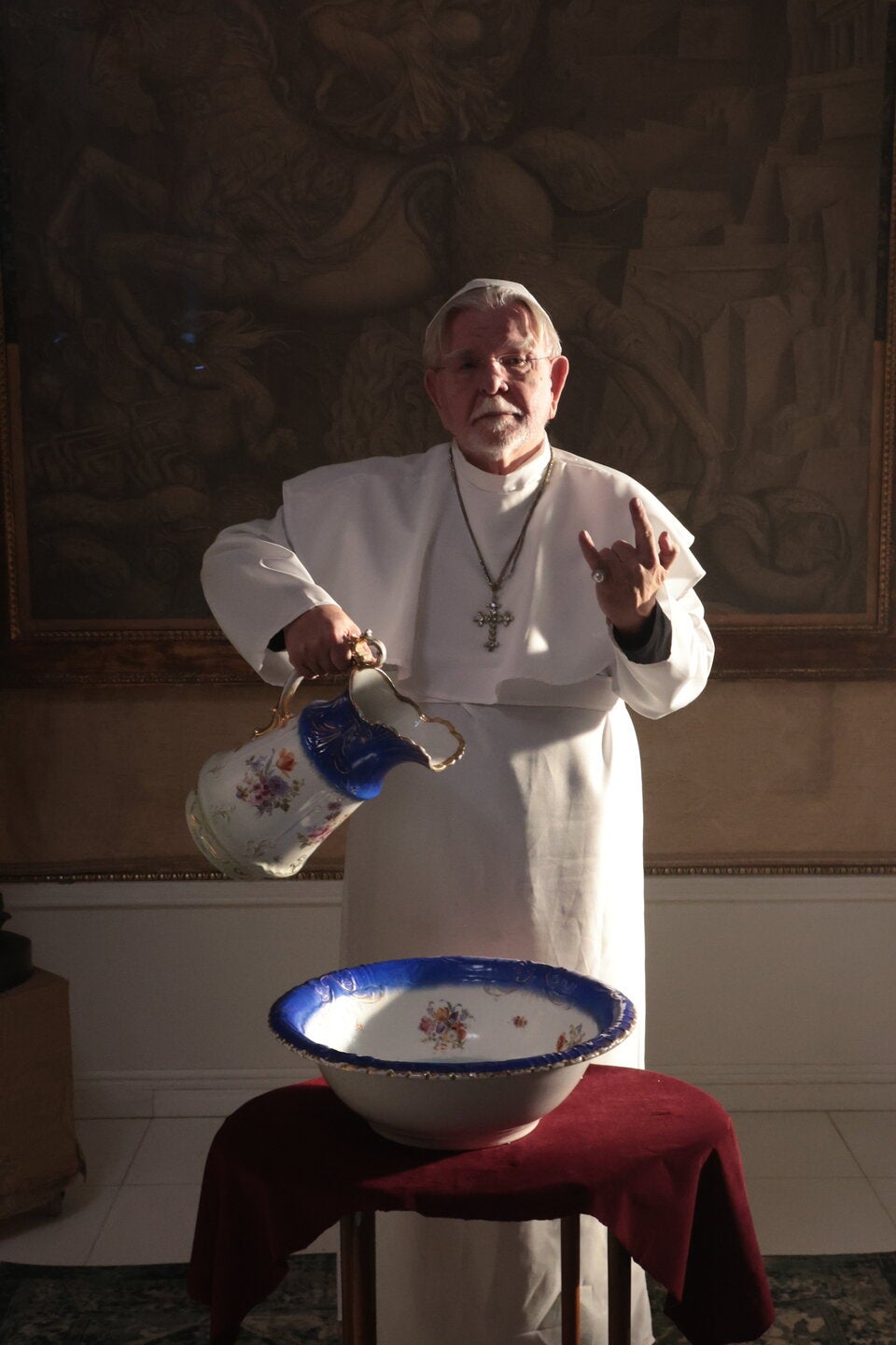 Nikotin rockt als „Kaiser“. Auch mit einer Pistolen-Sisi!