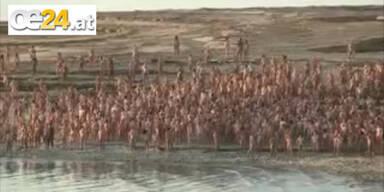 F&uuml;r Fotoshoot: 1200 Nackte am Toten Meer