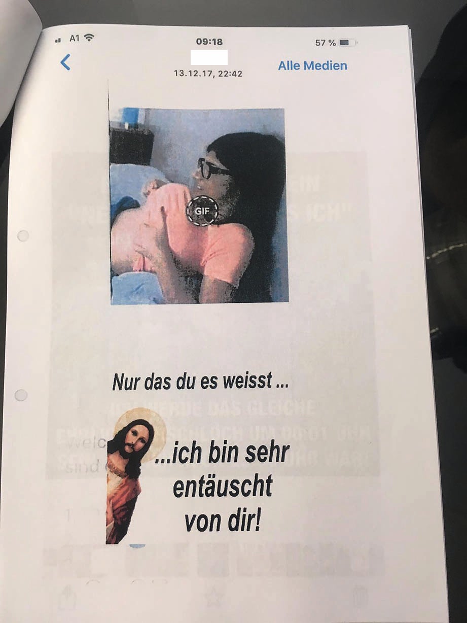 Porno-Affäre: Das sind die WhatsApp-Nachrichten