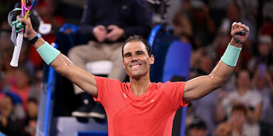 In 88 Minuten! Nadal schießt Thiem beim Comeback vom Platz