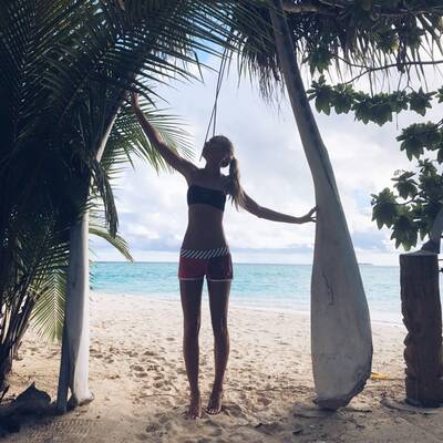 Nadine im Mund eines Pottwals