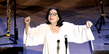 Nana Mouskouri im Wiener Konzerthaus