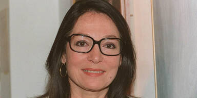 Nana Mouskouri