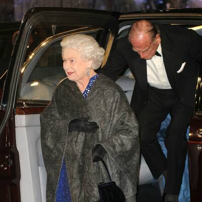 Die jungen Stars des Films trafen auf die Queen und andere Promis.