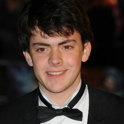 Die jungen Stars des Films trafen auf die Queen und andere Promis.