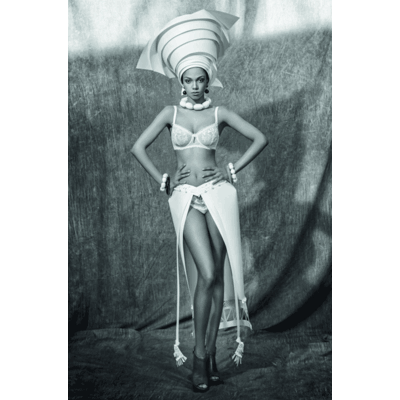 Hochzeitskleider aus Papier