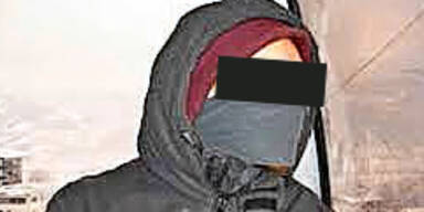 BVT schnappt gesuchten Nazi-Rapper ''Mr. Bond''