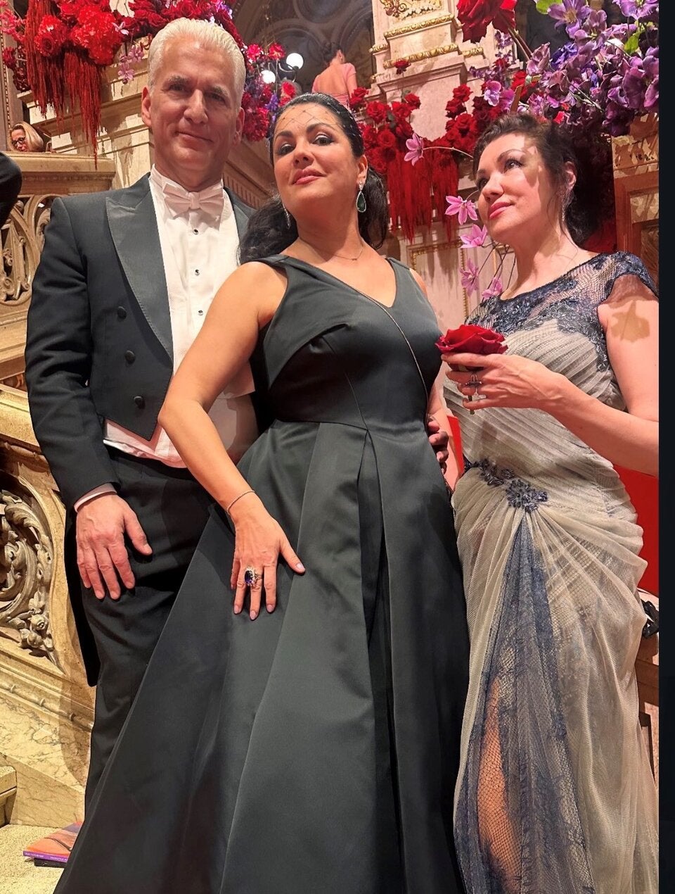 Netrebko postete ein gemeinsames Bild. Auf dem Instagram-Profil ihres Managers Miguel Esteban fanden sich viele weitere. 