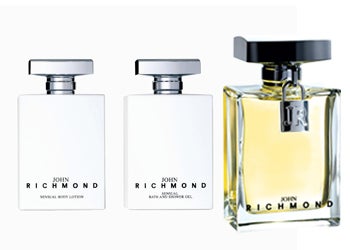 Neuer John Richmond-Duft ab 67 Euro. Jeden Flakon ziert ein Charm!
