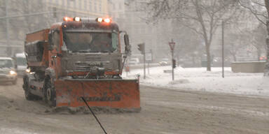 Neuschnee: Österreich im Verkehrschaos