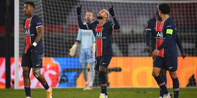 Neymar-Show nach Rassismus-Eklat