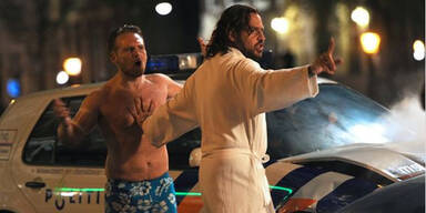 Schlanker Axel Stein als Action-Held 