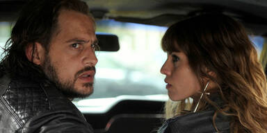 Schlanker Axel Stein als Action-Held 