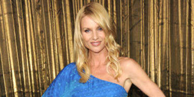 Nicollette Sheridan kommt mit Lugner zum Opernball