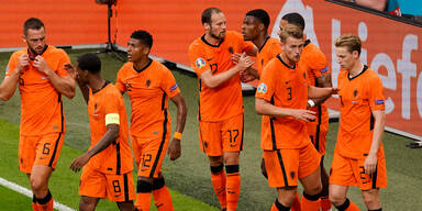 Niederlande jubelt in der Gruppe