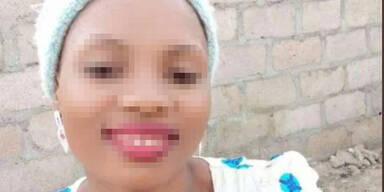 W&uuml;tender Mob t&ouml;tet und verbrennt junge Studentin