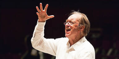 Nikolaus Harnoncourt wird 85