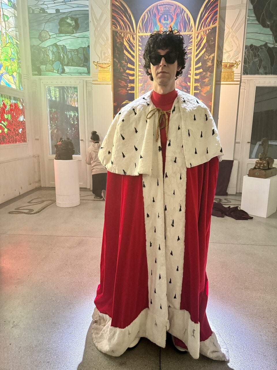 Nikotin rockt als „Kaiser“. Auch mit einer Pistolen-Sisi!