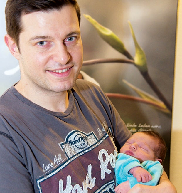 Duell um das Neujahrs-Baby