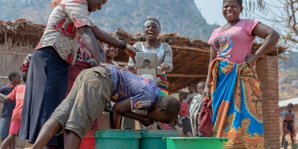 Der 1. Viva con Agua Wasserball