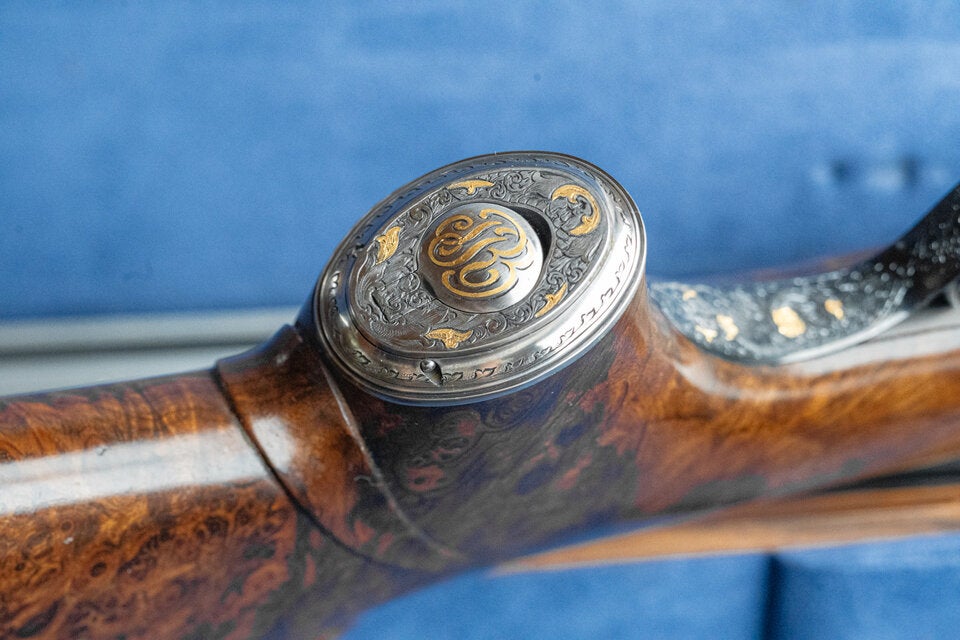 Benkos 100.000-Euro-Jagdgewehr mit Goldmonogramm wird versteigert