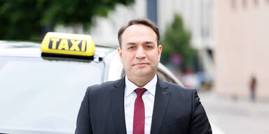 Ekrem G&ouml;n&uuml;ltas, Obmann der Wiener Taxi-Innung