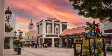 Designer Outlet Parndorf l&auml;dt zum  Late Night Shopping