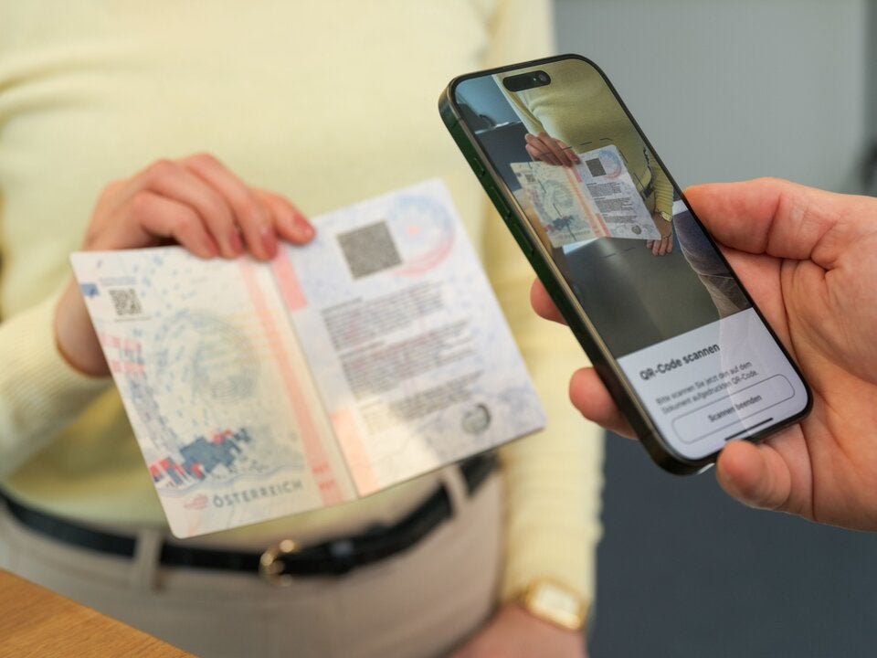 Cybersecurity: Reisepass mit OeSD QR-Code - gerüstet für die Zukunft. 