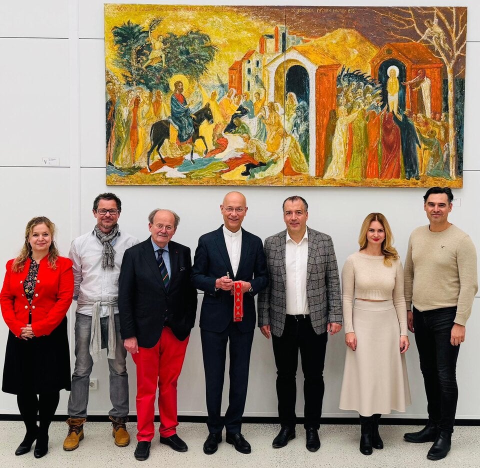 Mit einer Segnung von Dompfarrer Toni Faber hat die Vienna Grand Gallery ihre Tore geöffnet. 