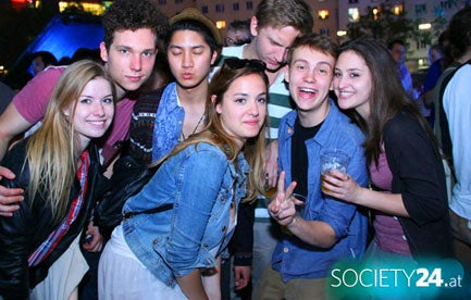 Chill Out & Party am Badeschiff