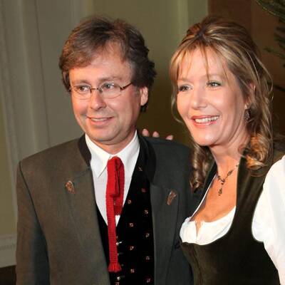 Ball-Mama Claudia Haider mit Umweltminister Berlakovich