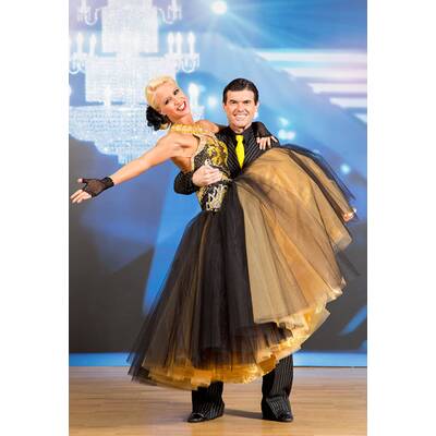 In diesen Outfits tanzen die Dancing Stars im Halbfinale