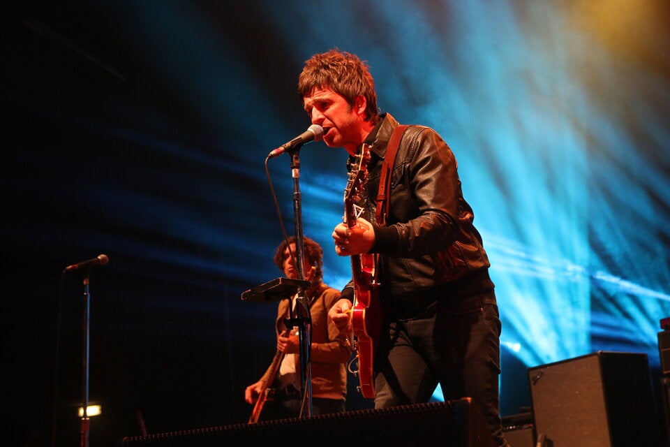 Nach Comeback-Ansage: Oasis stürmen britische Charts