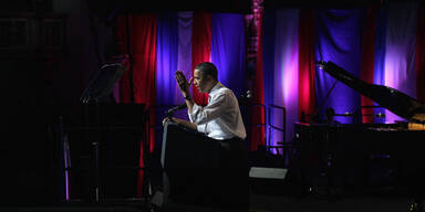 Obama Geburtstag 50 50er